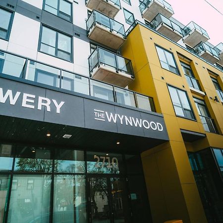 شقة Chic Cozy Retreat - 2Br - Stunning North End Views هاليفاكس المظهر الخارجي الصورة