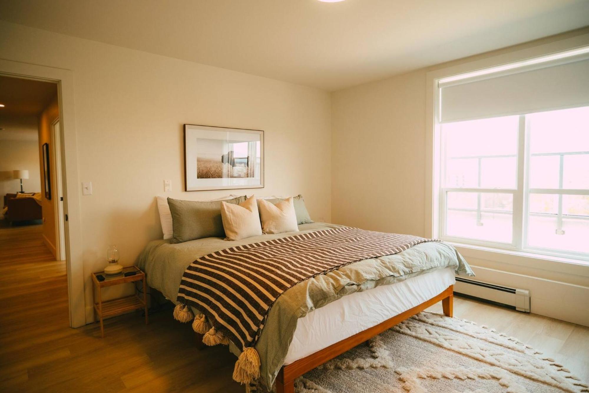 شقة Chic Cozy Retreat - 2Br - Stunning North End Views هاليفاكس المظهر الخارجي الصورة